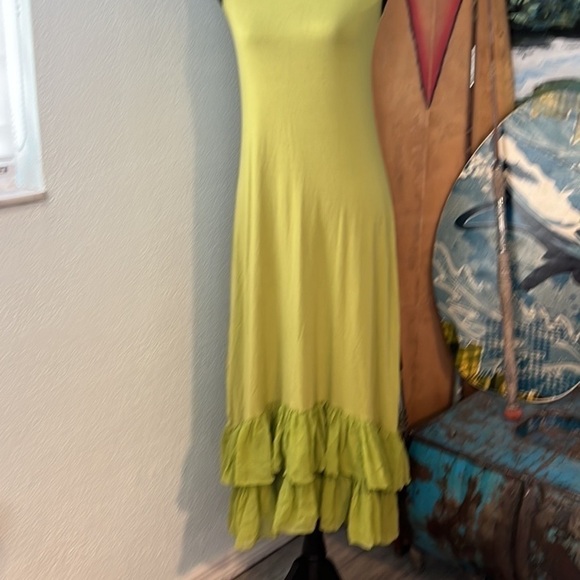Harari, Soft Lime, Silk Blend w/Silk Ruffled Swing Hem, Excellent Condition, XS - Picture 10 of 16